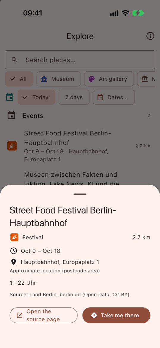 An event card: dates, venue, source and the buttons for the source page and directions.